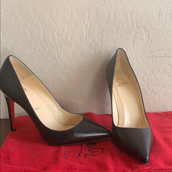 apostrophy christian louboutin